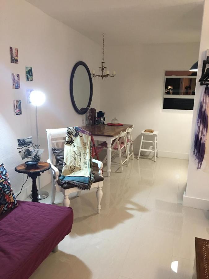 Private Studio Blocks From Coconut Grove Μαϊάμι Εξωτερικό φωτογραφία