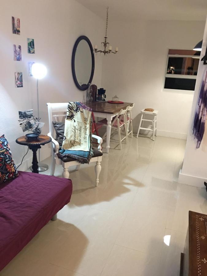 Private Studio Blocks From Coconut Grove Μαϊάμι Εξωτερικό φωτογραφία