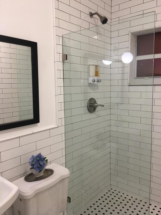 Private Studio Blocks From Coconut Grove Μαϊάμι Εξωτερικό φωτογραφία
