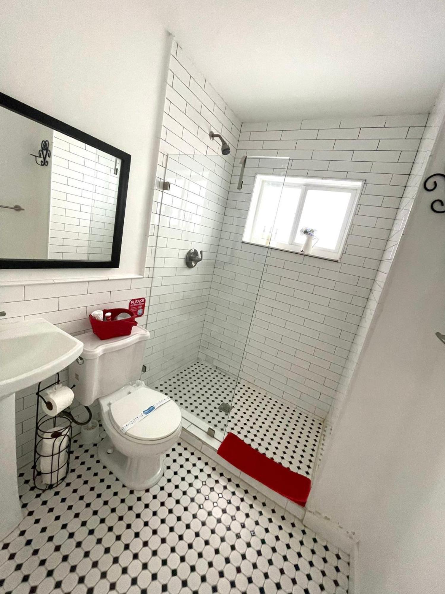 Private Studio Blocks From Coconut Grove Μαϊάμι Εξωτερικό φωτογραφία