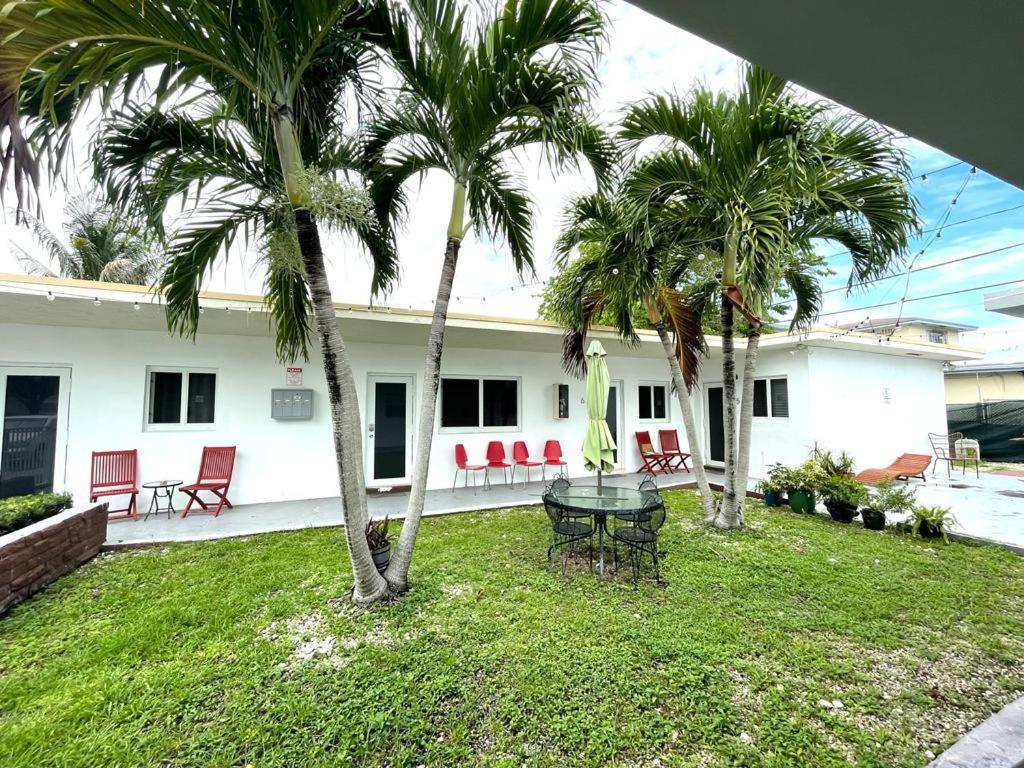 Private Studio Blocks From Coconut Grove Μαϊάμι Εξωτερικό φωτογραφία